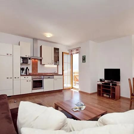 Flat In Near Lift Apartmán *