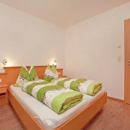 Flat In Near Lift Mittersill