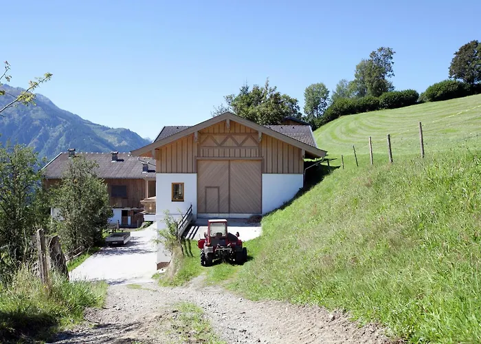 Flat In Near Lift * ميترسل