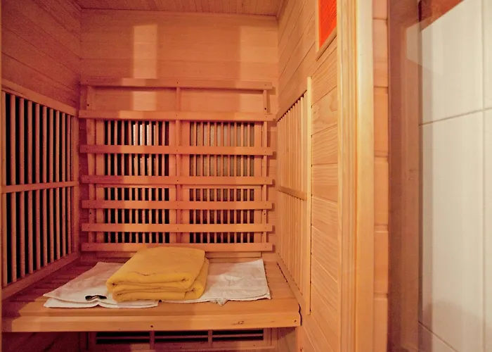 شقة Flat In Near Lift *