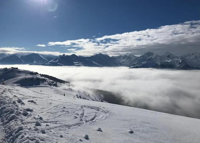 Flat In Near Lift * ميترسل